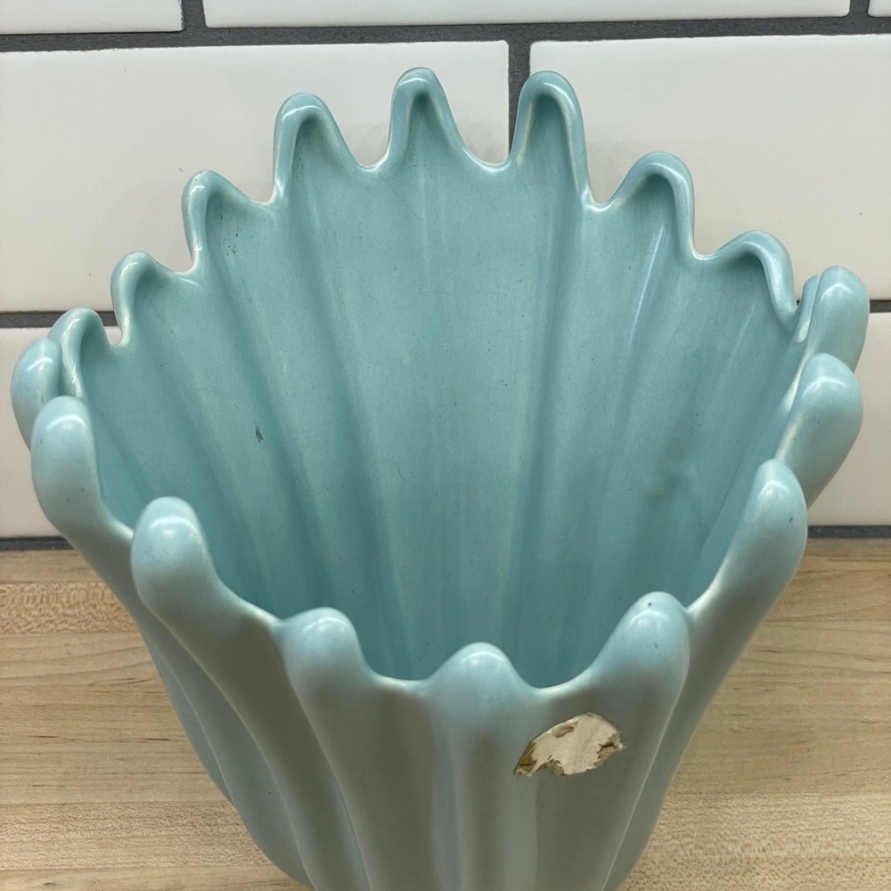 Vintage Mid Century Modern Light‎ Blue Splash Handkerchief Fluted Ceramic Vase - Picture 12 of 16